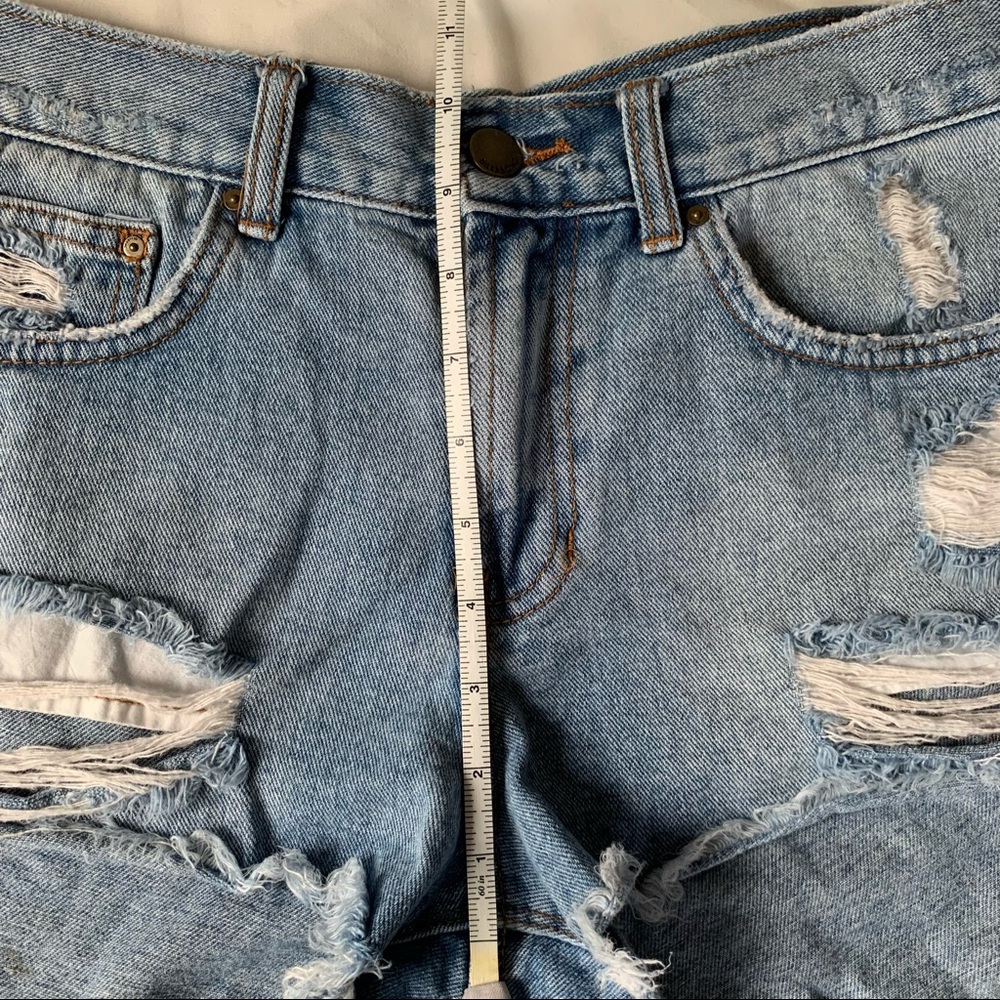 Billabong High-rise Denim Shorts - Picture 6 of 7